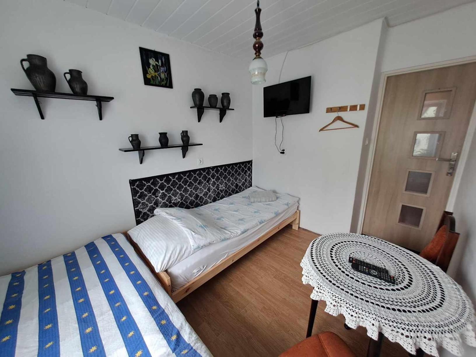 Pokoje Goscinne U Marysi Nowy Sacz Luaran gambar